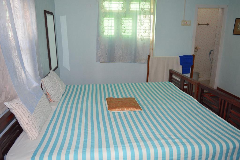 La Maison Blanche Pondicherry Bagian luar foto